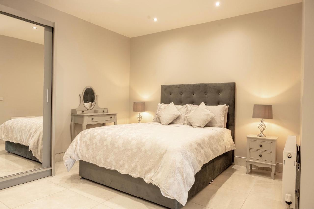 The View Apartment 2, Newry - Luxury Open Plan Apartment With City Views Exterior foto