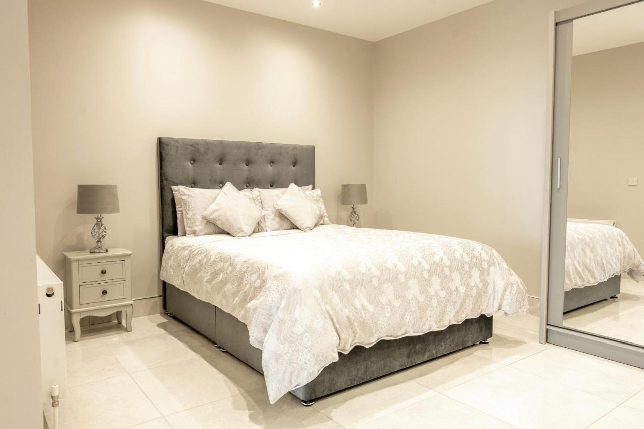 The View Apartment 2, Newry - Luxury Open Plan Apartment With City Views Exterior foto